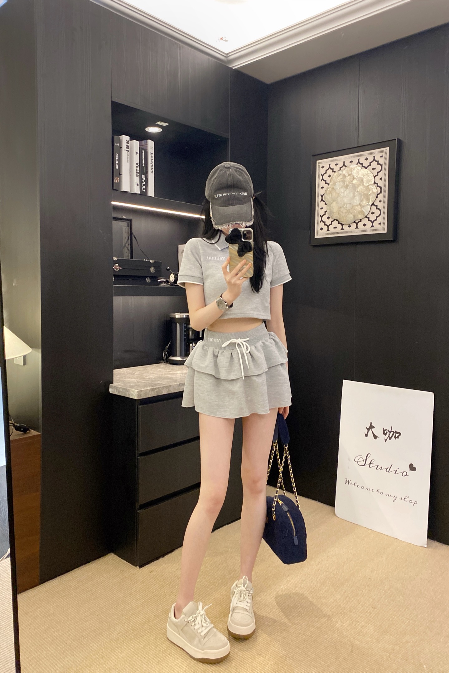 M style Polo collar and cake skirt