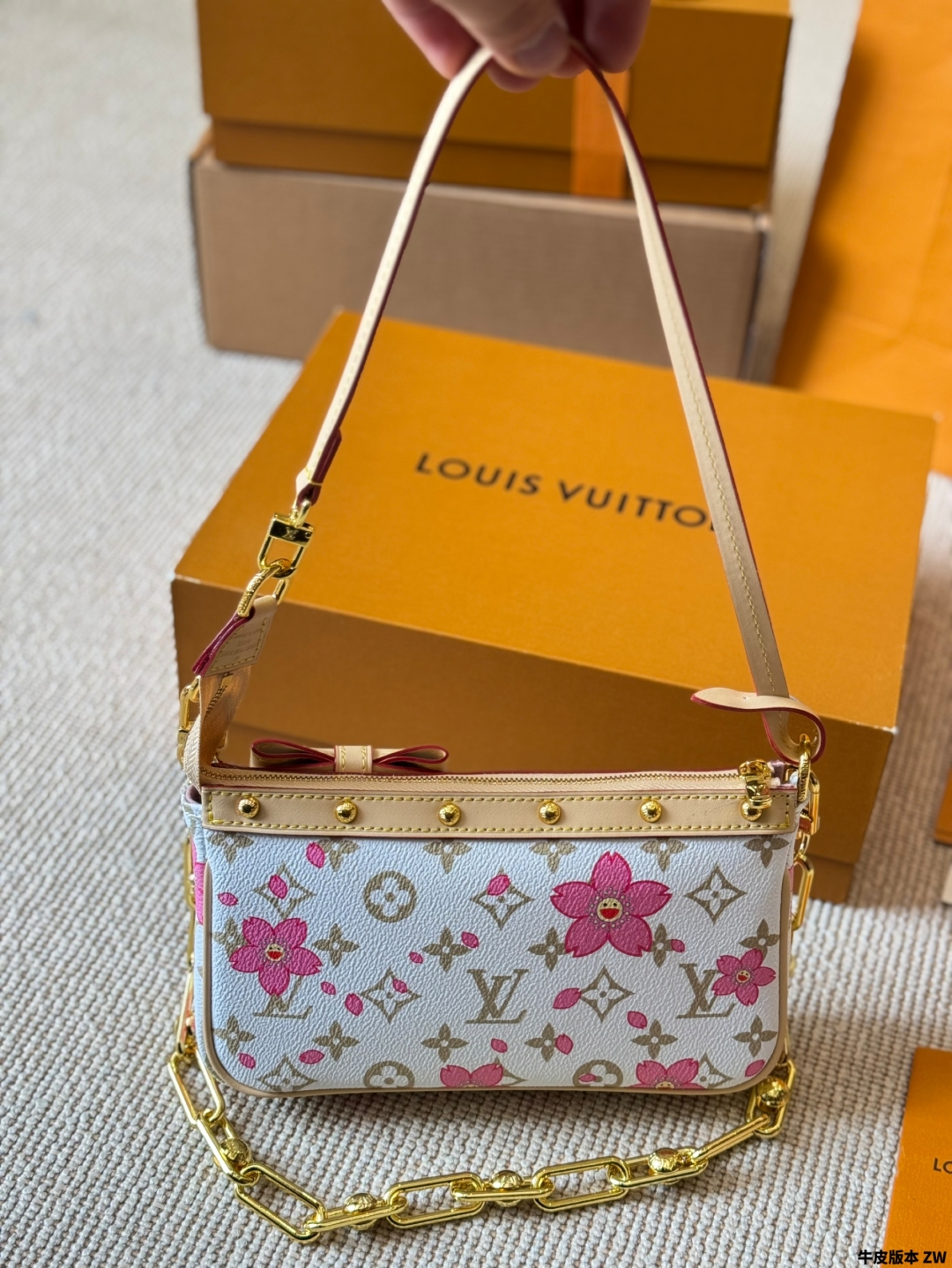 L style Pillow bag