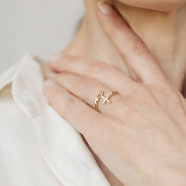 God Jesus Fish And Cross Ring [PRE-SALE]