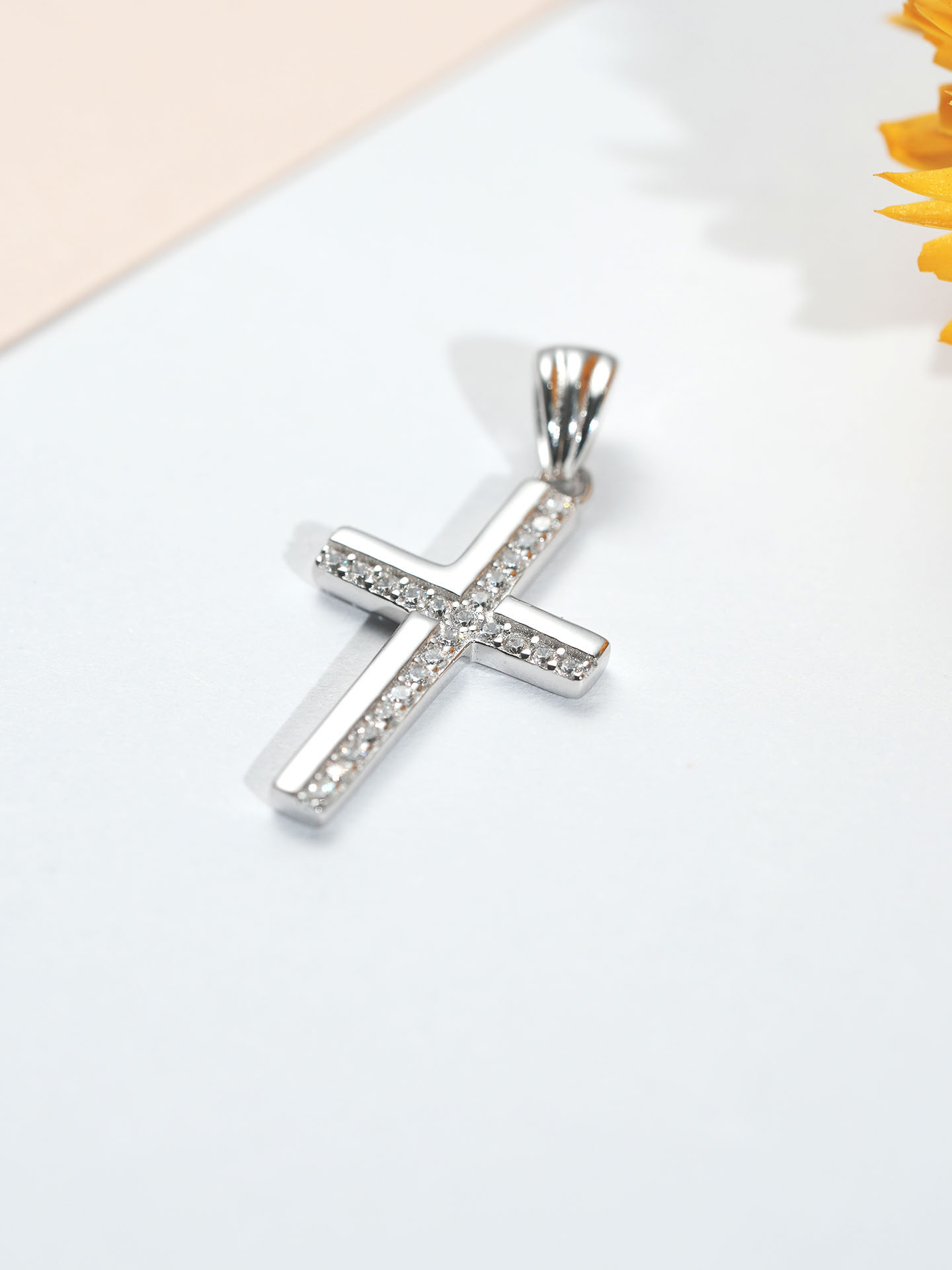 925 Silver Cross Zirconia Pendant