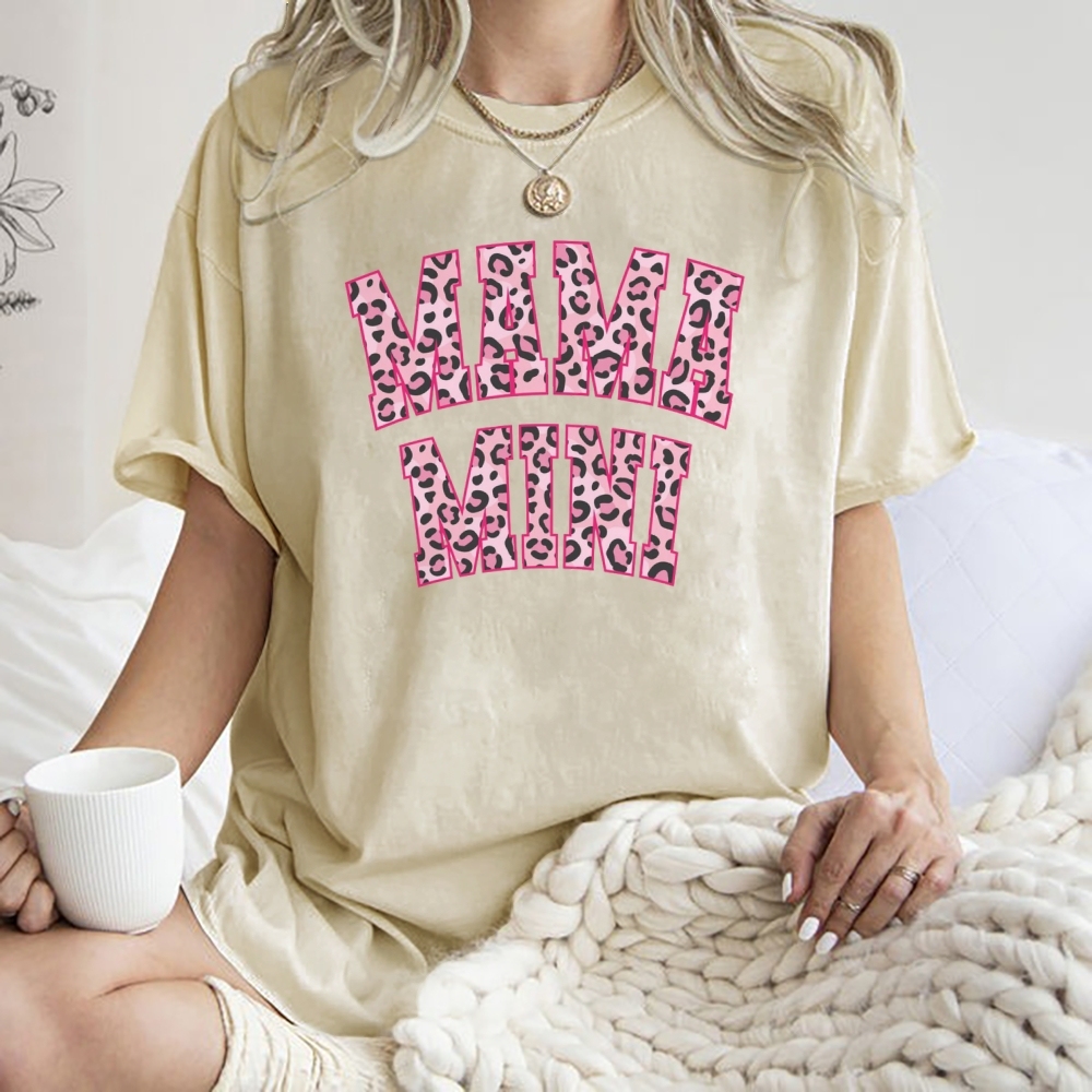 Mom Letter Pink Leopard Printed Washed Tee
