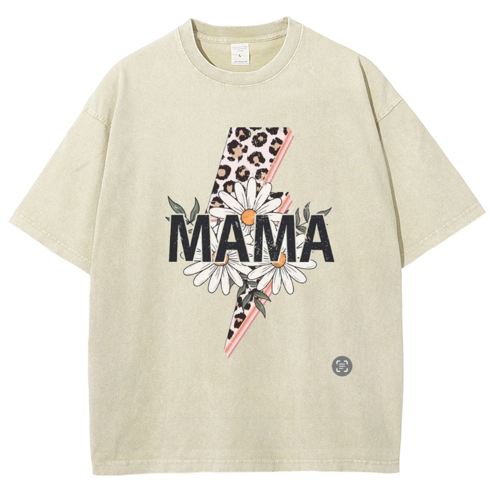 Unisex  Mom lettering lightning daisy Printed Washed Tee