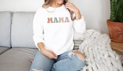 Retro Mama Sweatshirt