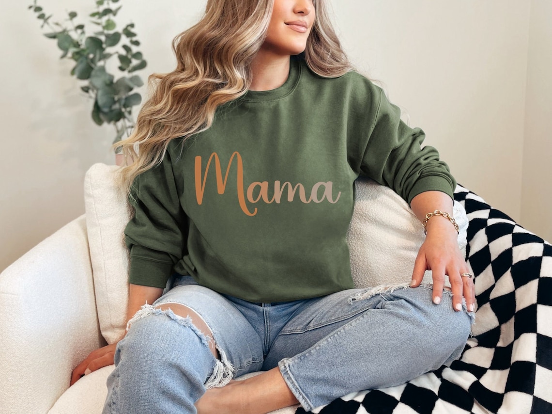 Mom crew neck sweatshirt