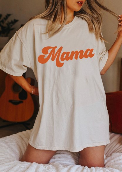  Comfort Colors Mama T-Shirt