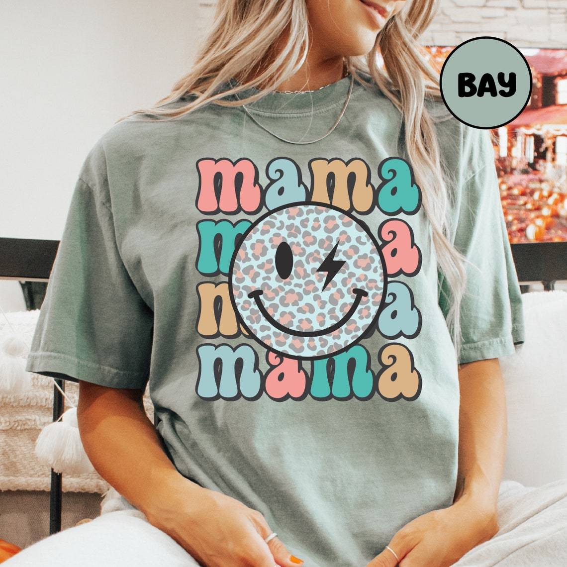 Retro Mama Smiley Shirt