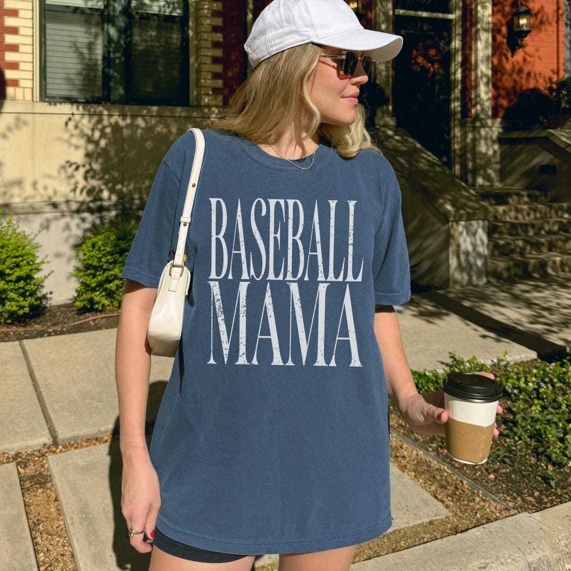 Comfort Colors Mama T-Shirt