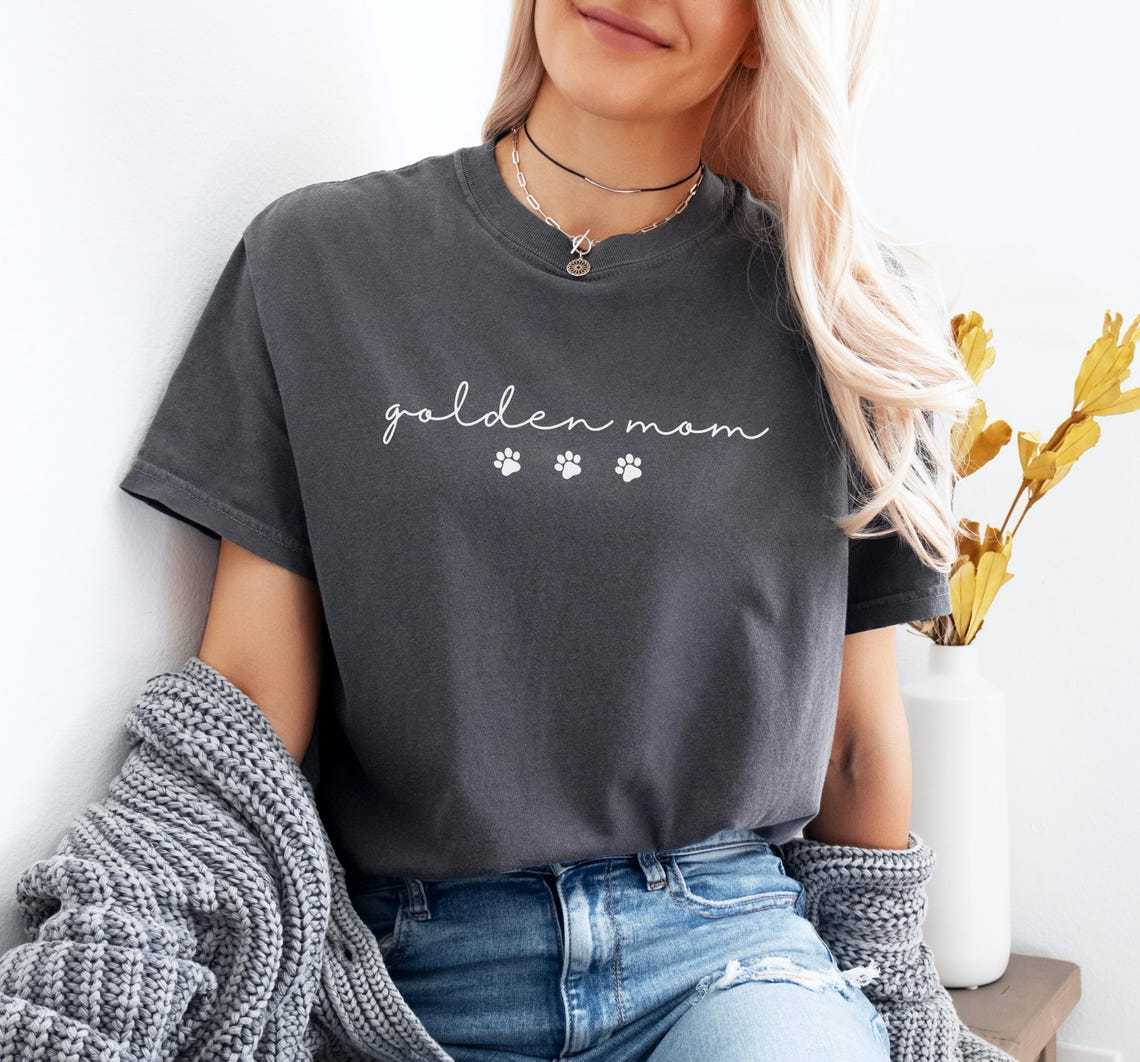 Comfort Colors Mama T-Shirt