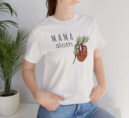 Sloth Lover Mama Tshirt 