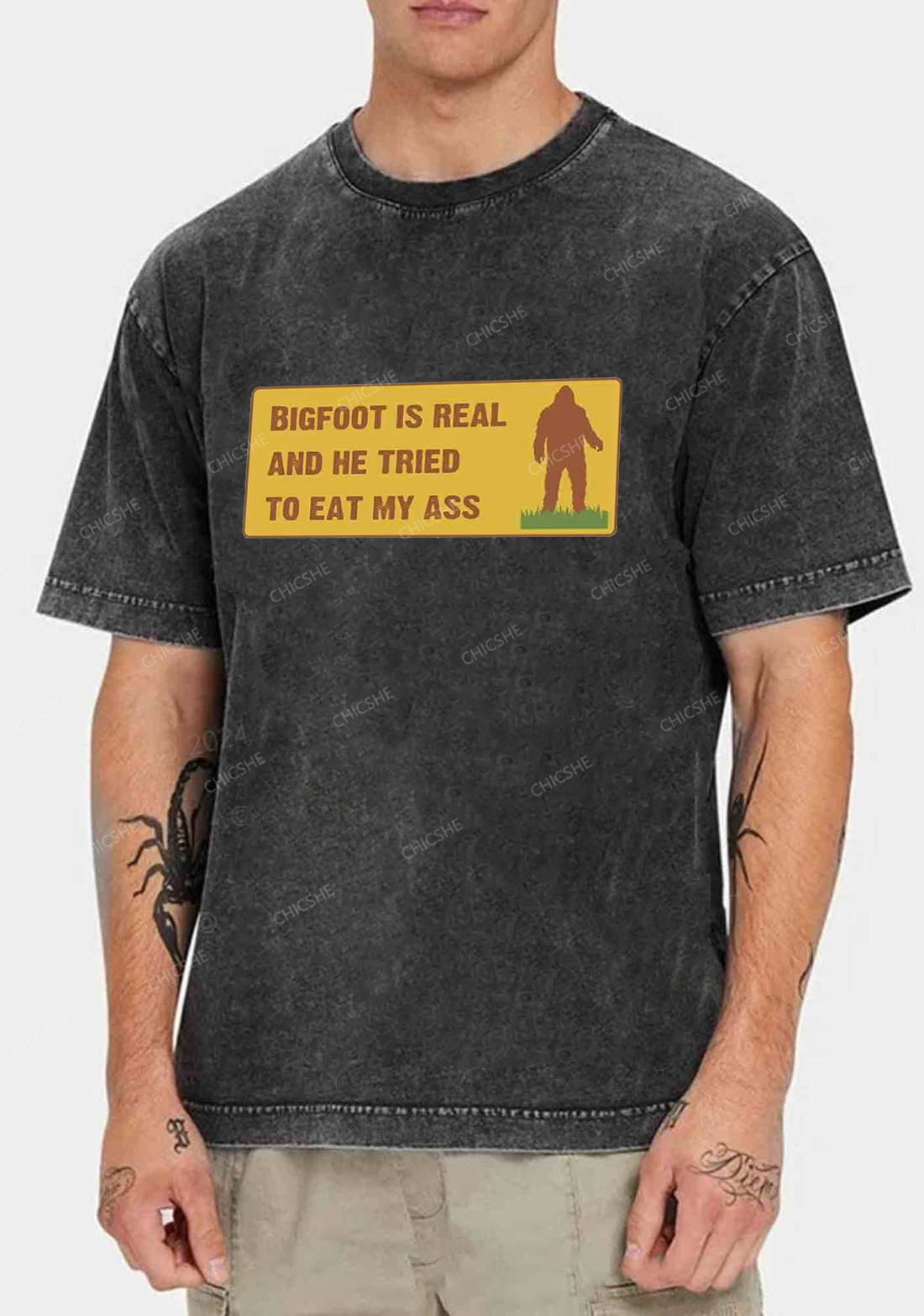 Bigfoot Is Real Y2K Washed Tee Chicshe