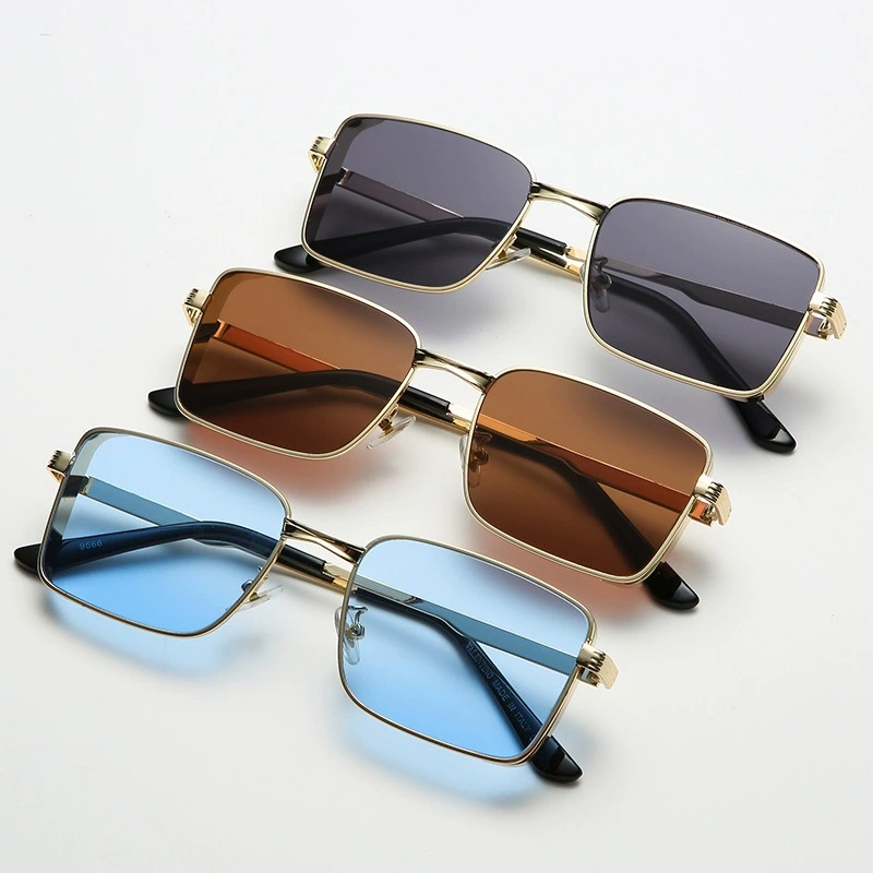 Retro Metal Square Eyewear Square Frame Sunglasses with Colorful Lens