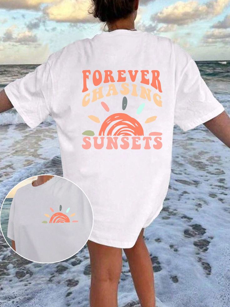 Loose Crew Neck T-Shirt with Beach Sun Printed 