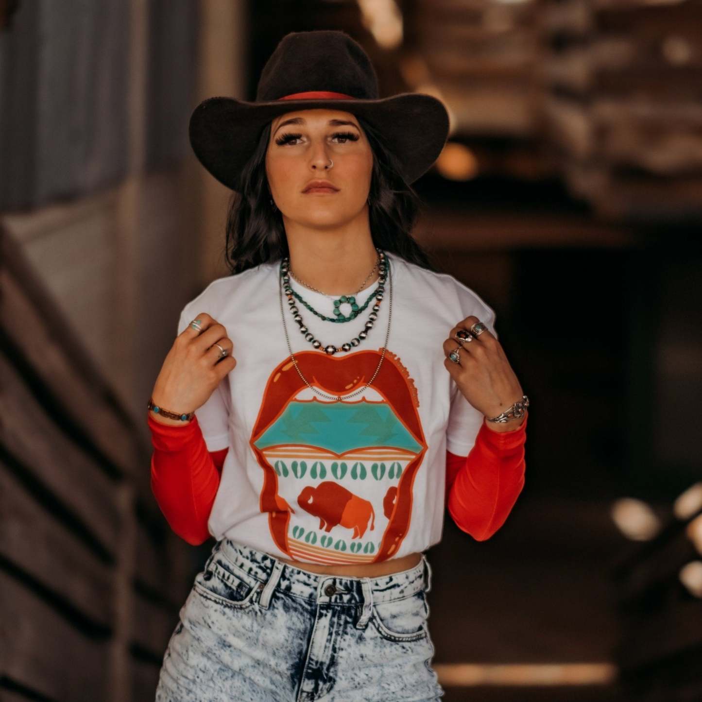 Buffalo Lips Graphic Tee