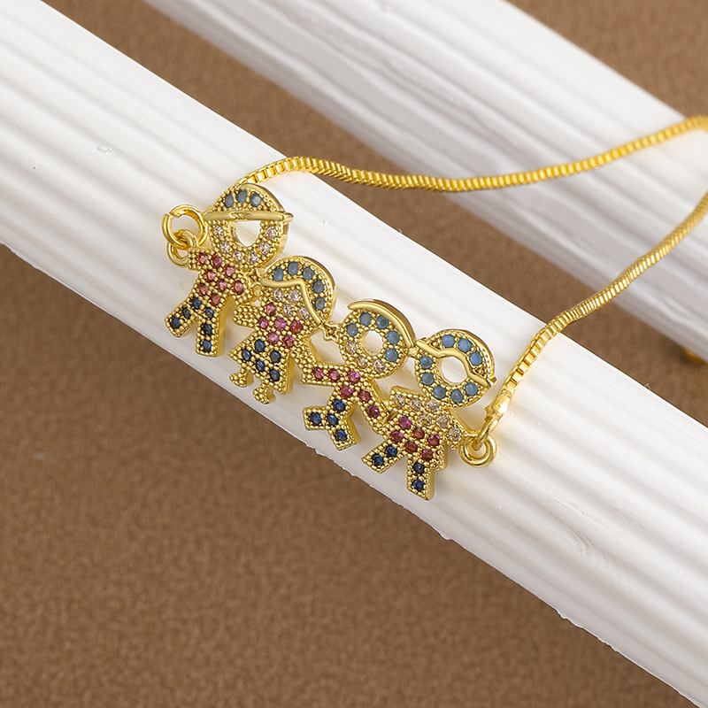 Holding Hands With Family Bracelet For Family Mama