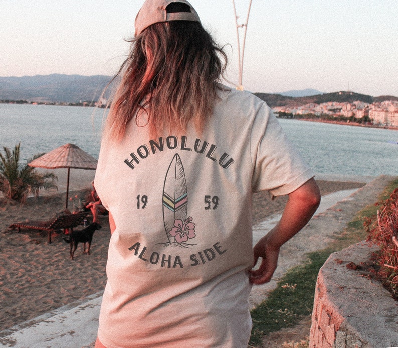 Hawaii T Shirt Beach Tee Aesthetic Shirt Vacation Gift Shirt Beach Bum Trendy Summer Shirt