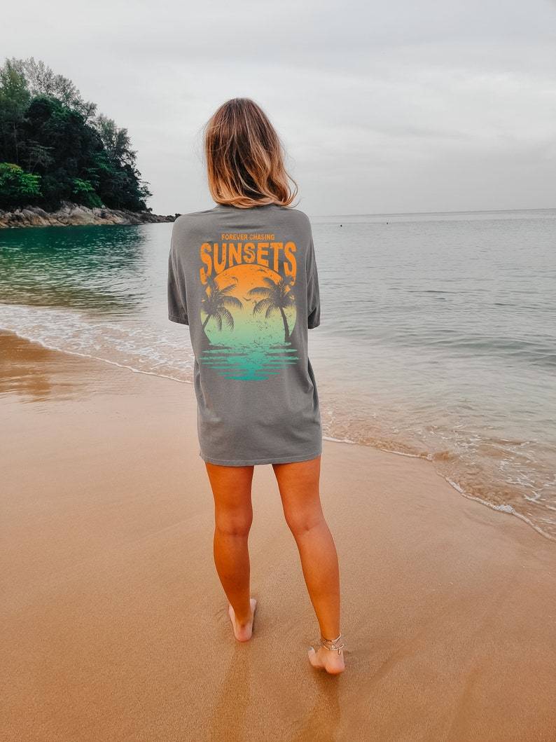 Forever Chasing Sunsets Tee Sun Seeker T-shirt Beach Tee Sunset T-shirt