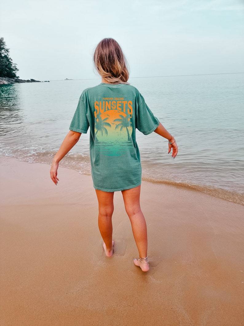 Forever Chasing Sunsets Tee Sun Seeker T-shirt Beach Tee Sunset T-shirt
