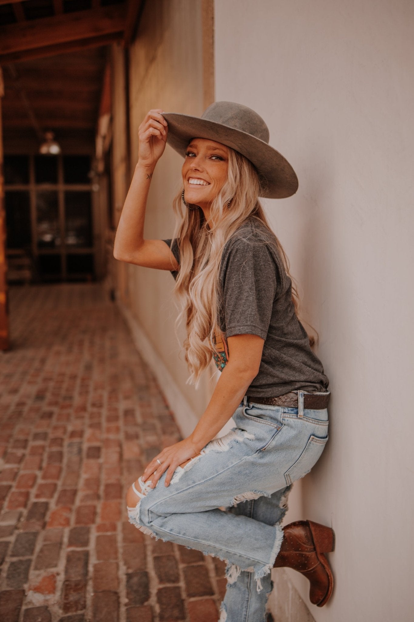 Skull Desert Shirt Cowgirl Tee