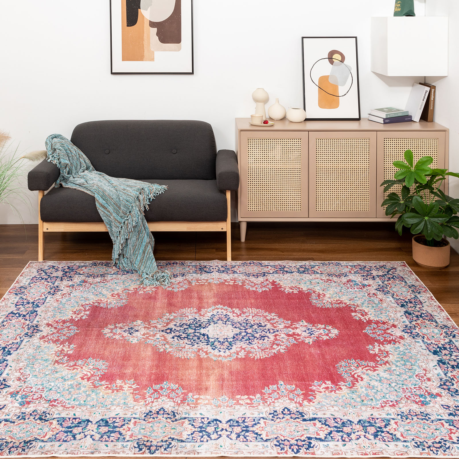 Machine Washable Vintage Distressed Area Rug