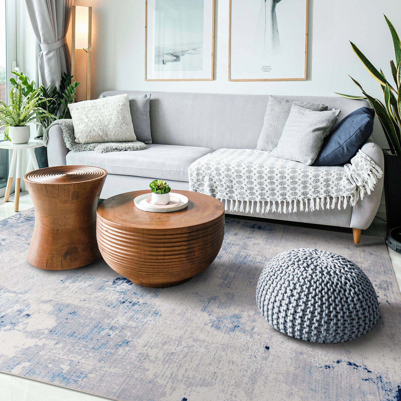 Halona Soft Plush Modern Abstract Machine Washable Non-slip Foldable Rug