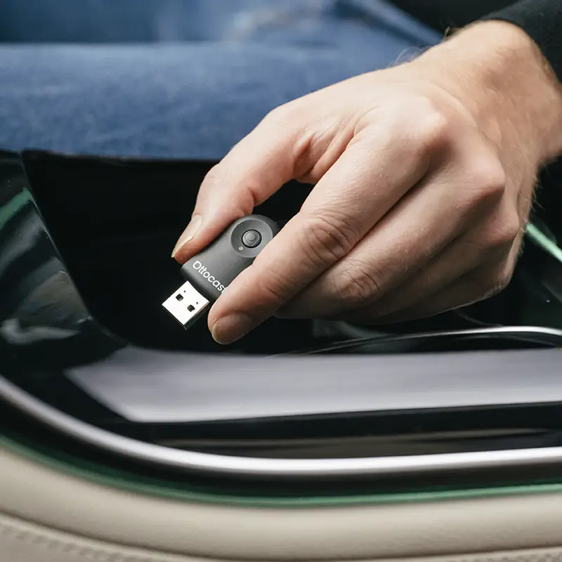 Mini Wireless CarPlay/Android Auto Adapter