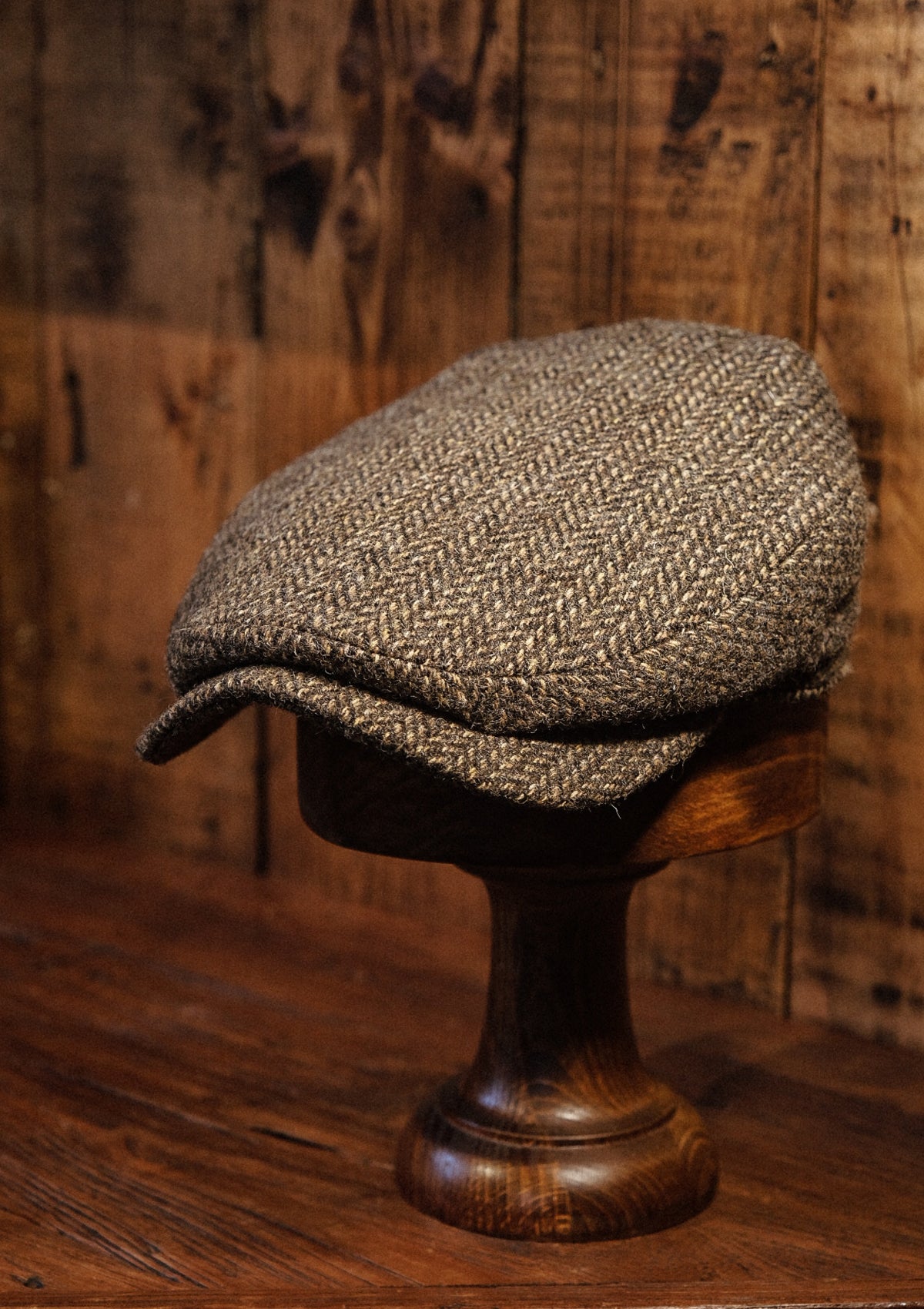 Geary Flat Cap - Brown Barleycorn Harris Tweed