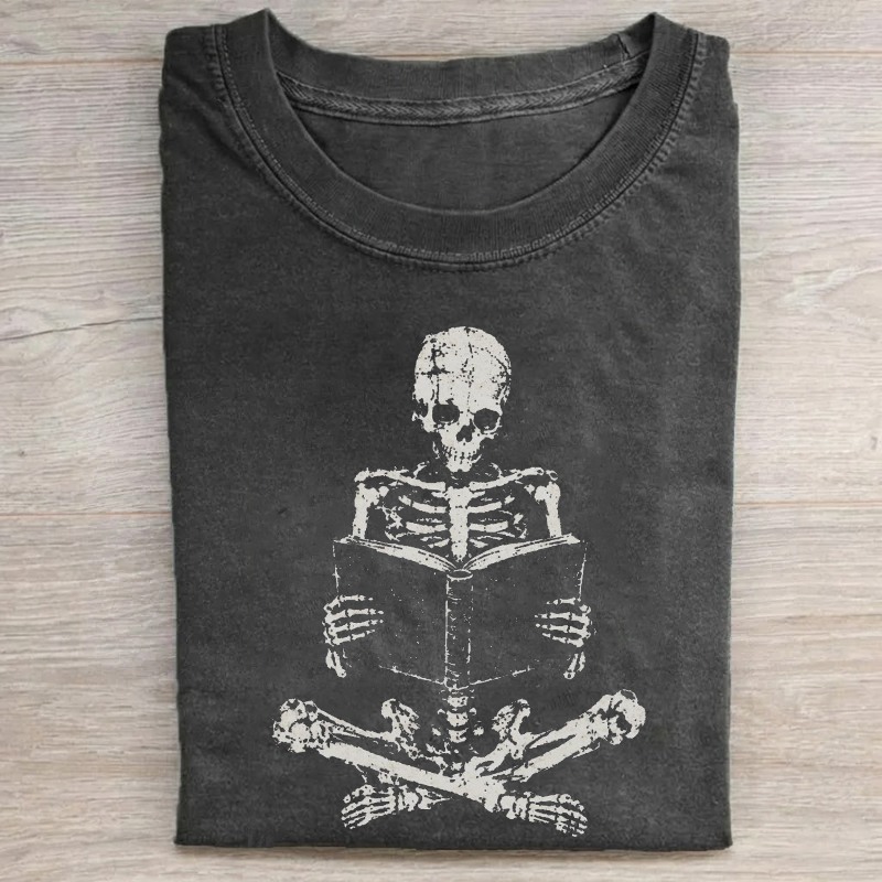 Book Lover Skeleton T-shirt