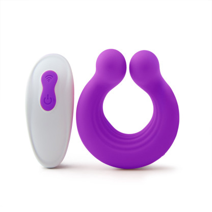 U-nique Multipurpose vibrator for couples