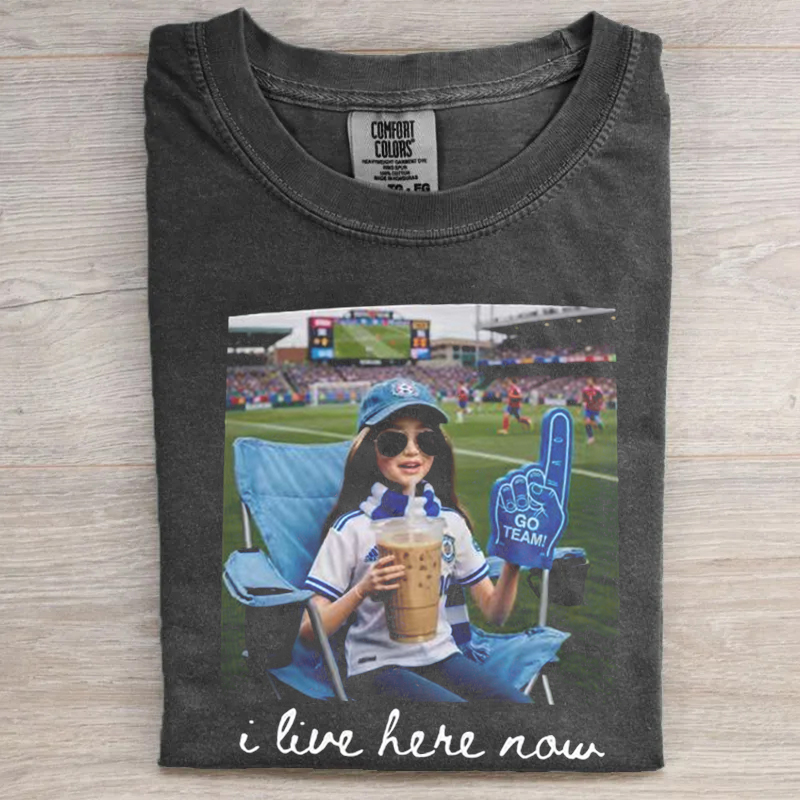 Funny Distressed Doll Face Meme T-shirt