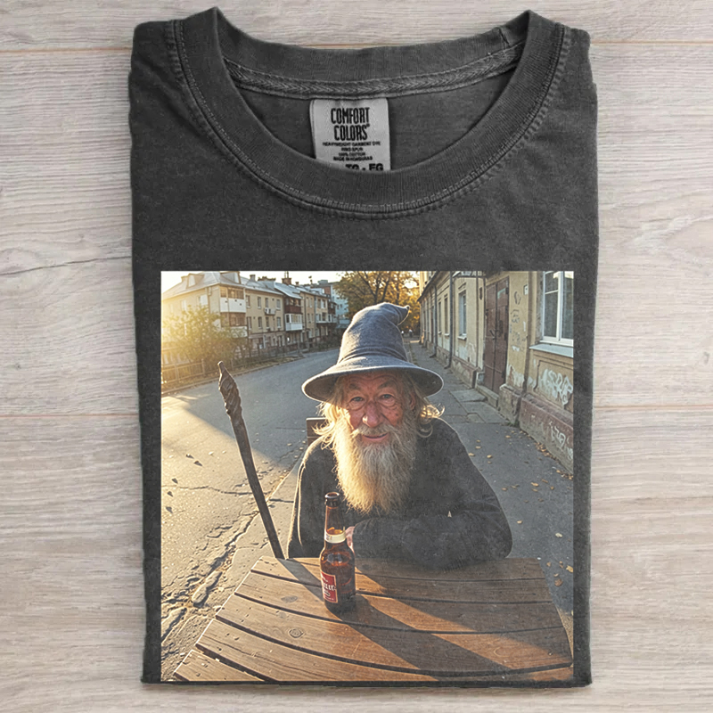 Vintage LOTR Graphic T-shirt