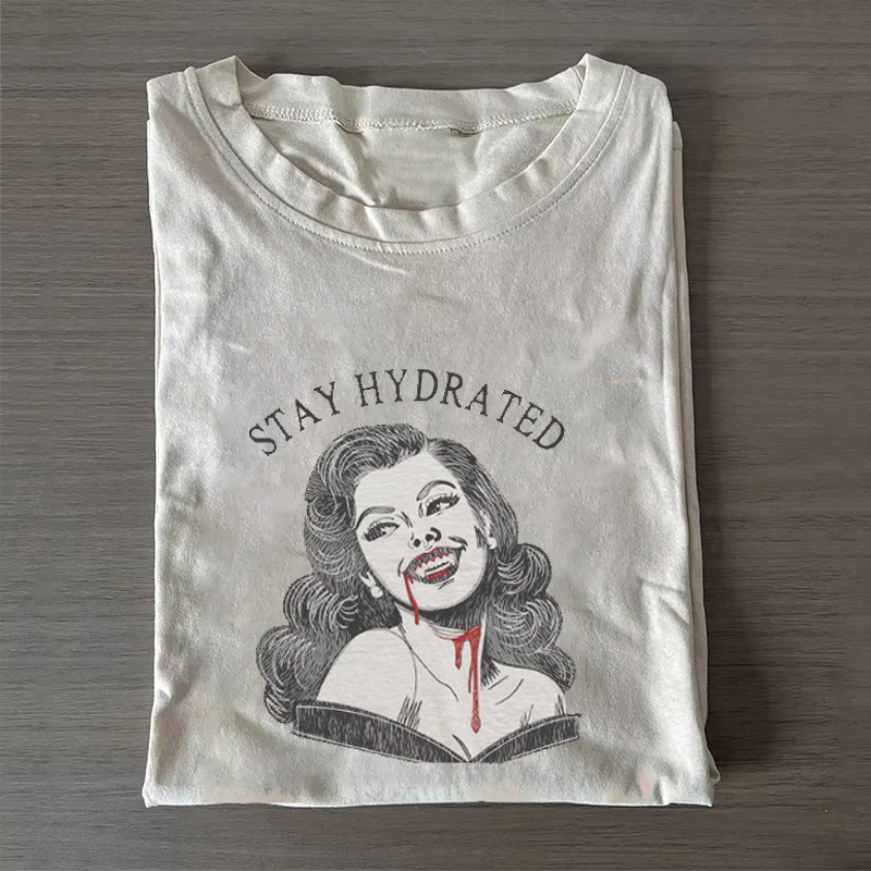 Vintage Vampire Graphi T-shirt