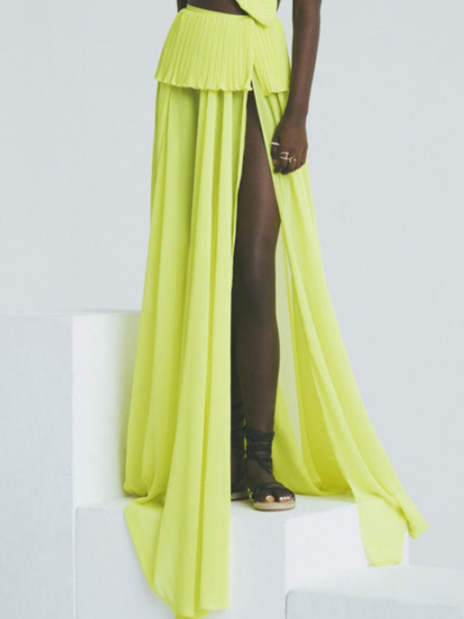 Beach Vacation Solid Color Swimsuit And Skirt