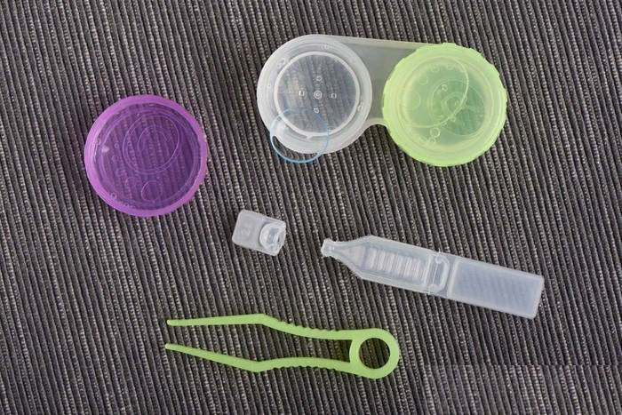 daily clean contacts