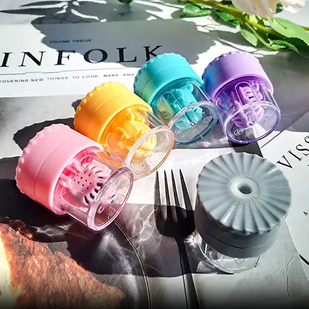 Rainbow Color Manual Contact Lens Cleaner