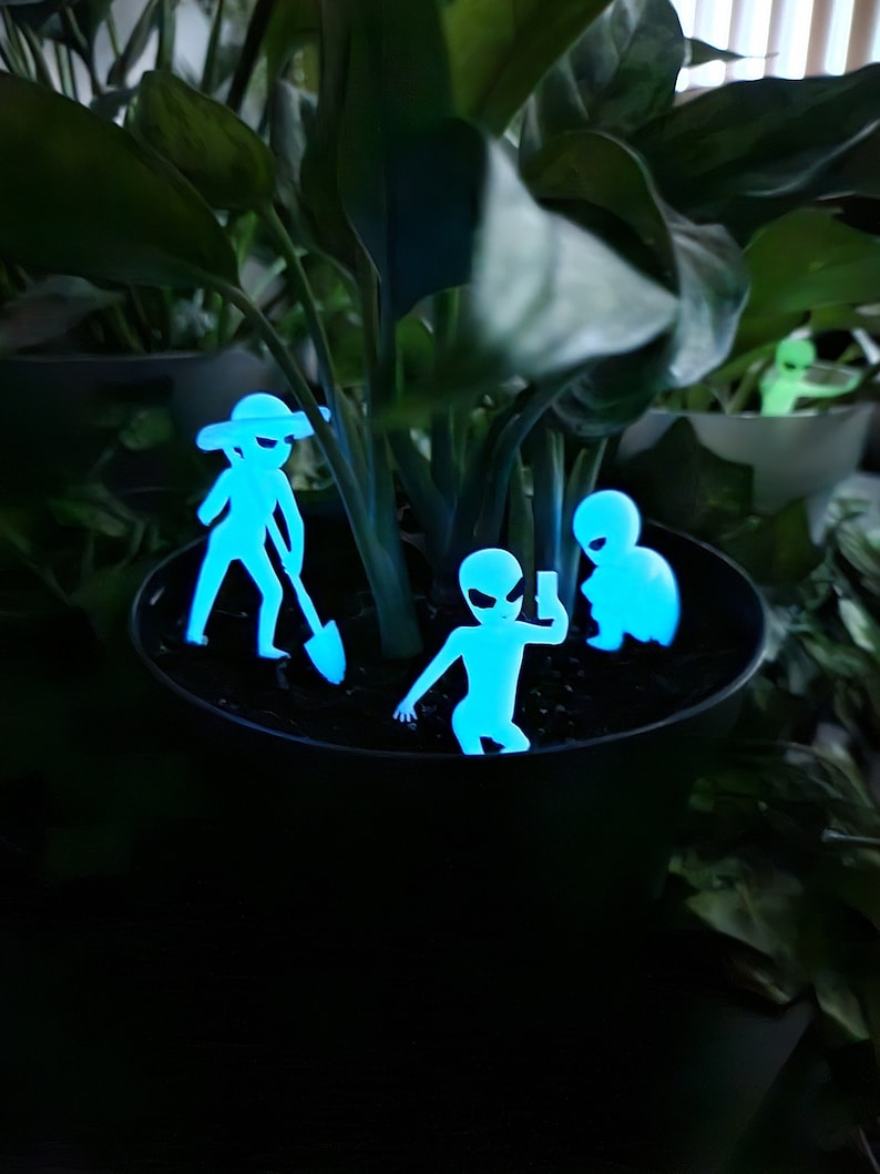 Alien Planter, Cute Glow In The Dark Plant Accessory, Luminous Tree Spirits, Plant Friends, UFO Crash Site, Space Creatures, Indoor Plant image 5