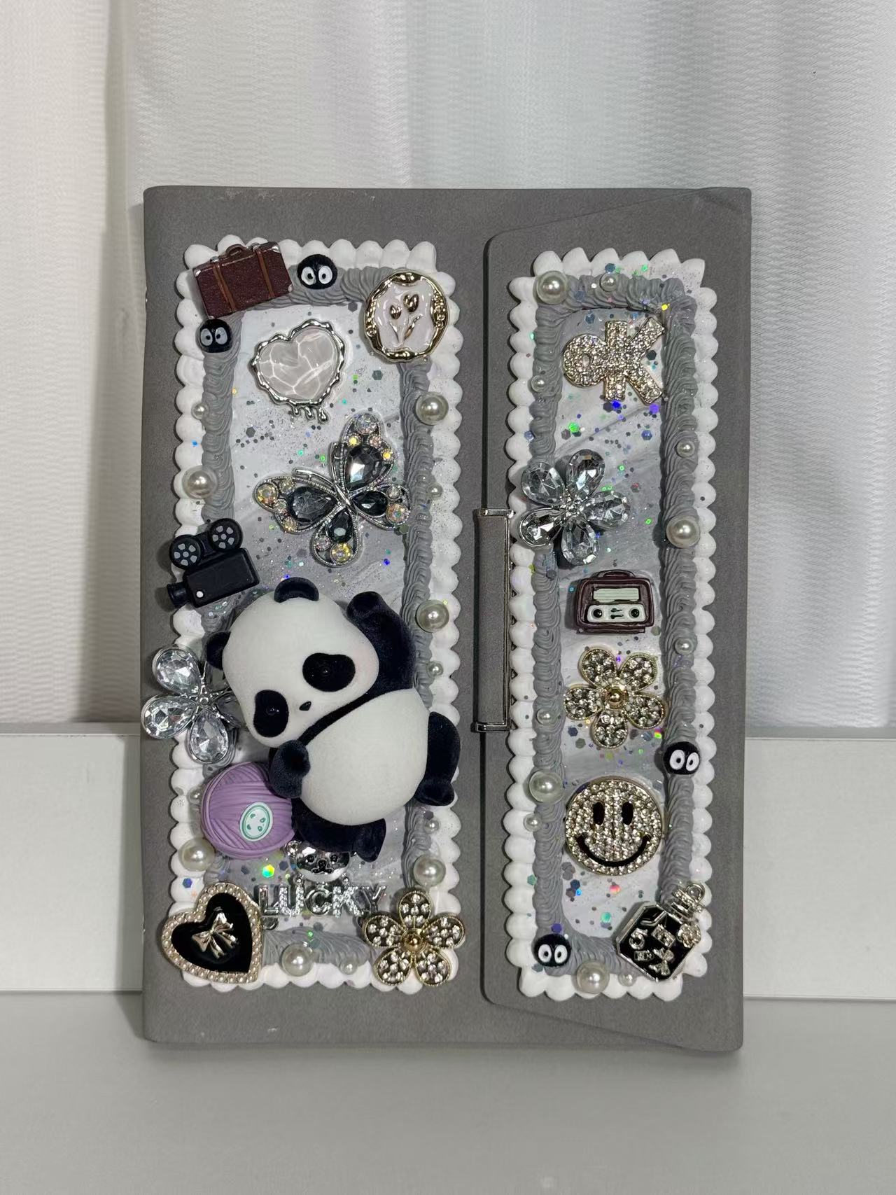 CARINIFY DIY Notebook - wish is a big shaker notebook!