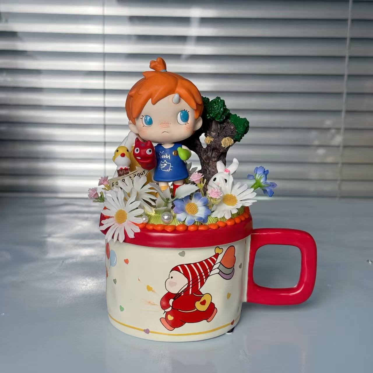 CARINIFY Deluxe Figurine Mug - pick a color!