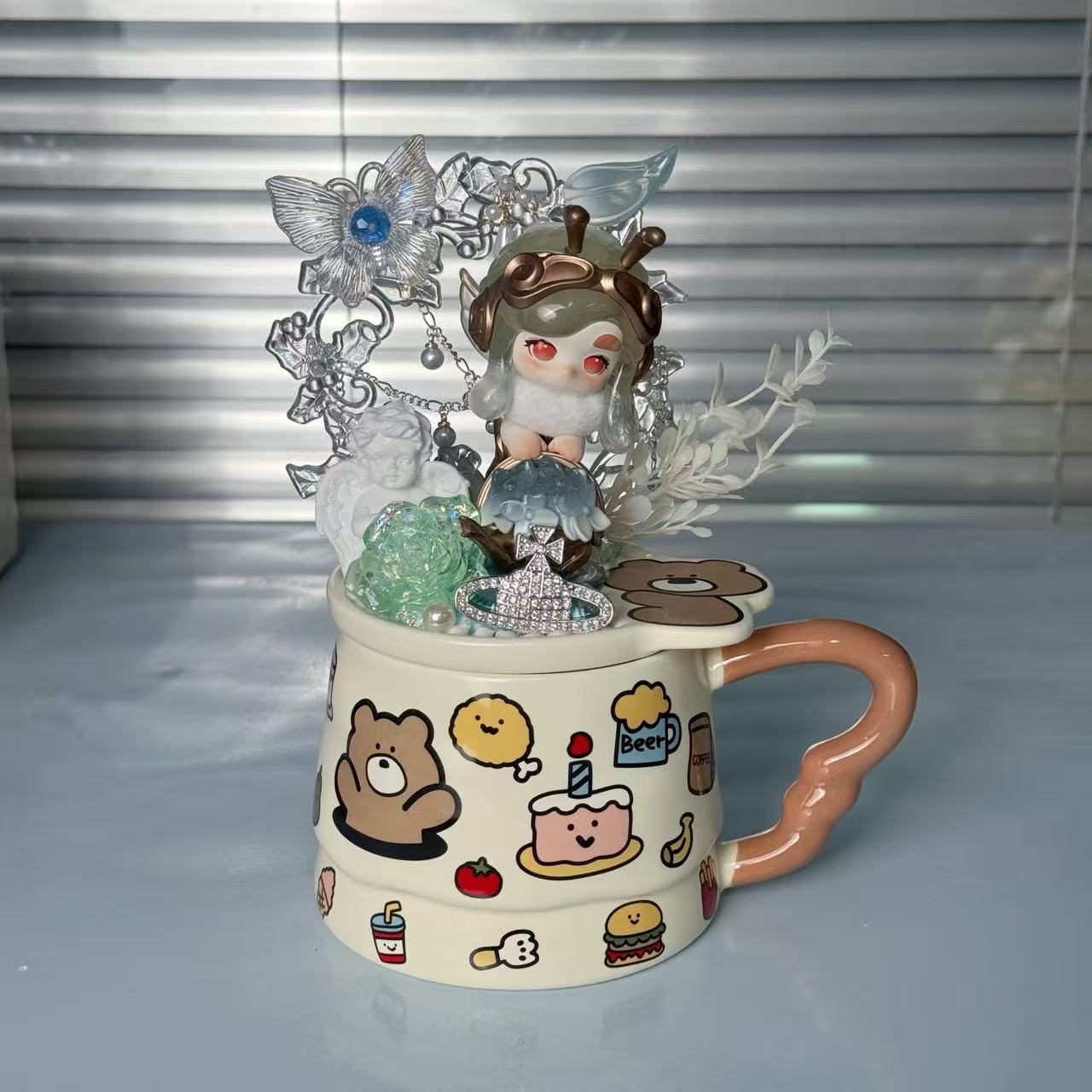 CARINIFY Deluxe Figurine Mug - pick a color!