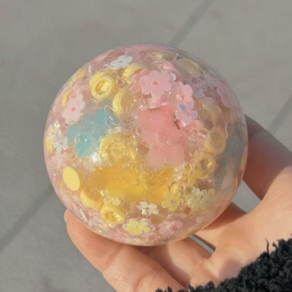 Carinify DIY Ball - Gummy Bear