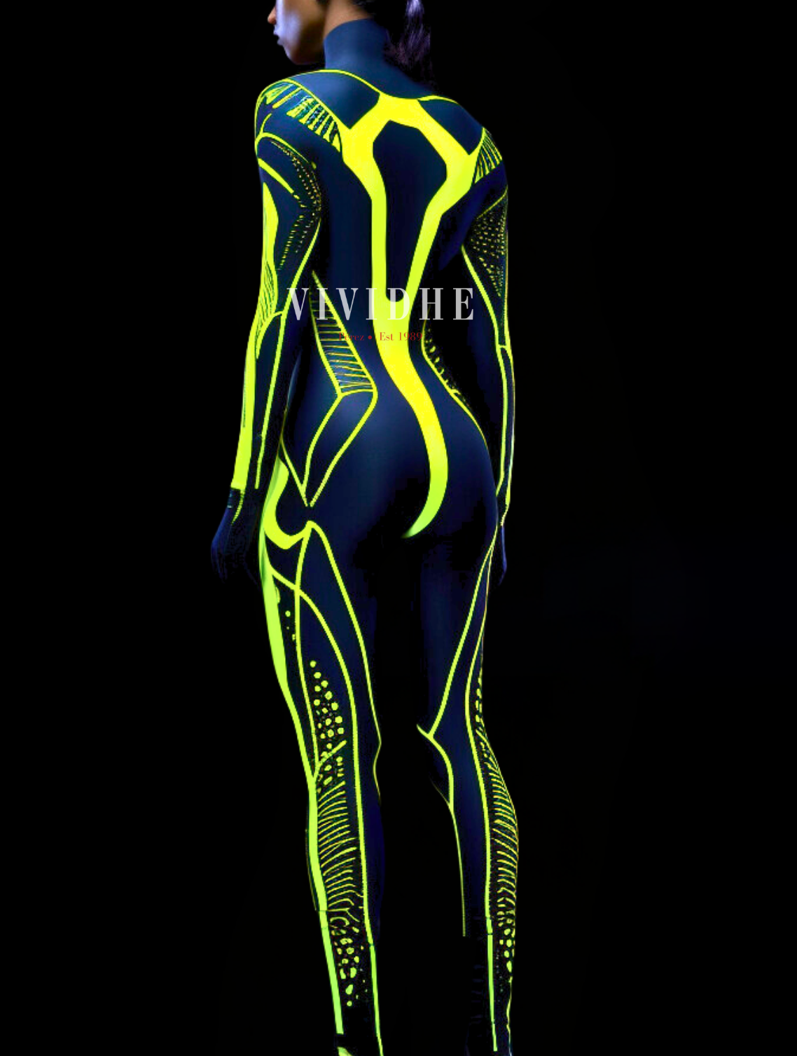 Luminous_Costume_For_Fashionable_Women_VIVIDHE