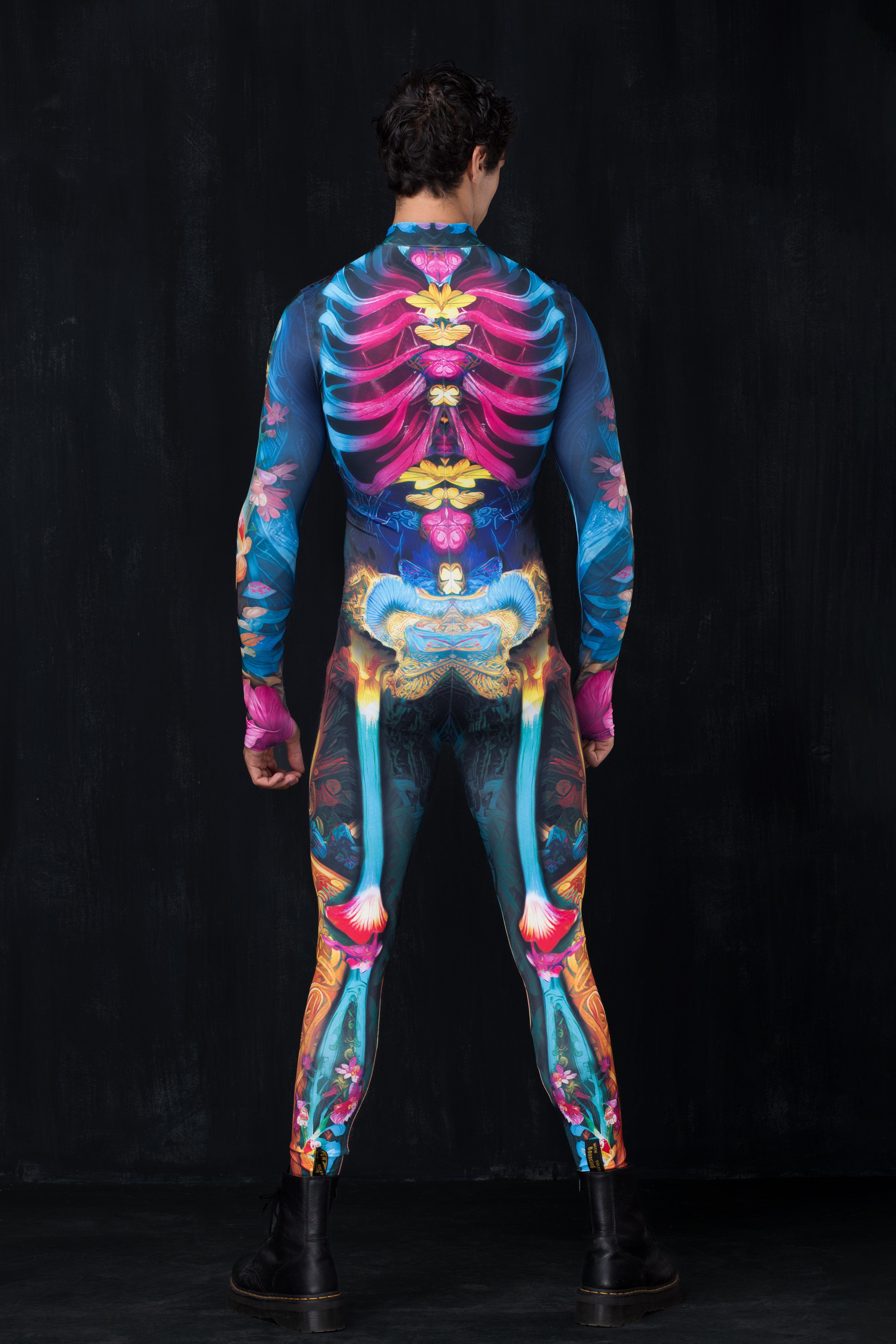 Elven_Ranger_Male_Costume_for_Fantasy_Role - Playing_on_VIVIDHE