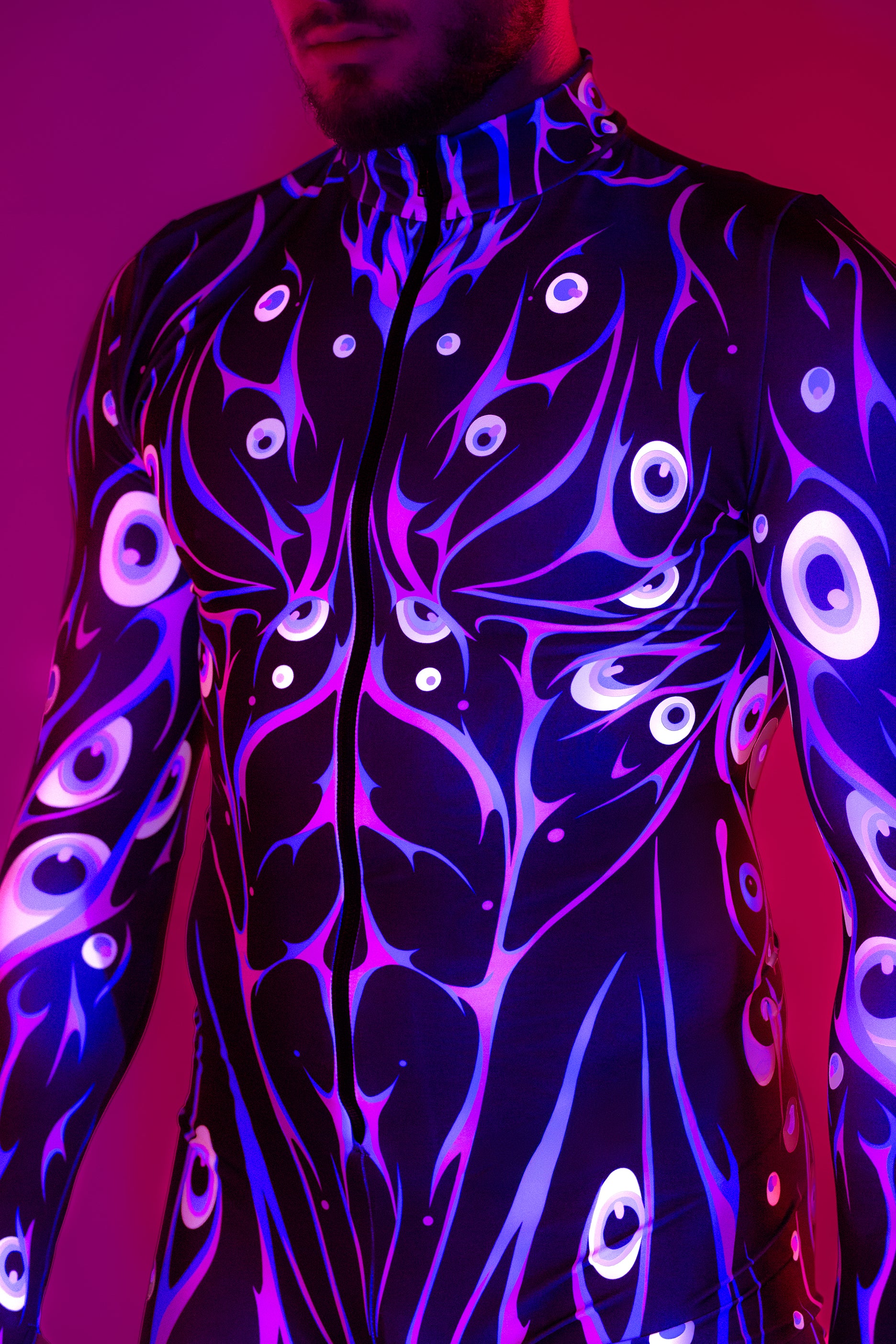 Devil's_Eye_Male_Costume_at_Cosplay_Events_on_VIVIDHE