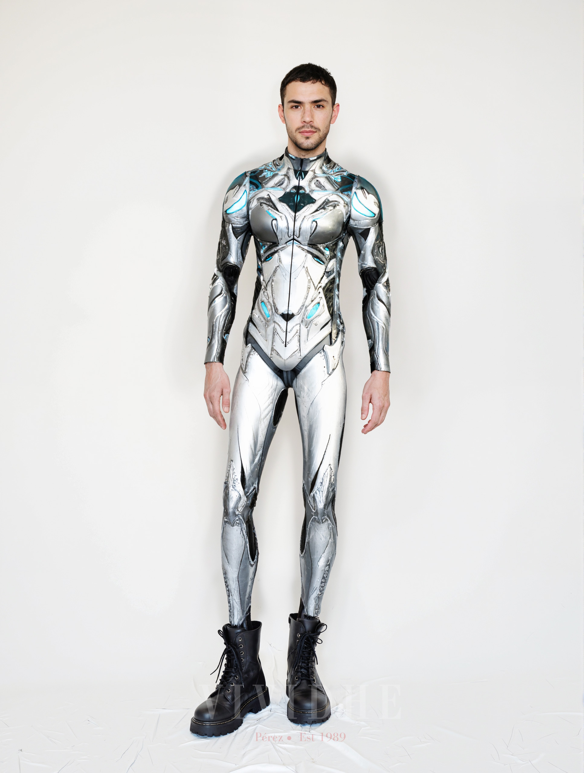 Silver_Sci-Fi_Male_Costume_Stylish_Men's_Wear_VIVIDHE