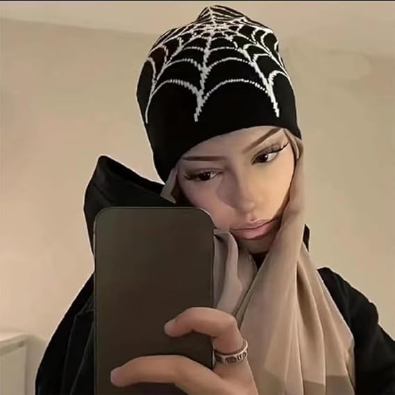 Y2K Gothic Spider Web Knit Beanie - Wool Acrylic Blend Unisex Winter Skull Cap, Punk Streetwear Hat for Men & Women