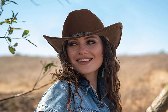 Western Cowboy Hat for Men & Women - Classic Roll-Up Fedora Style with Adjustable Leather Buckle Belt, Vintage Sun Hat for Outdoor, Rodeo, and Country Fashion