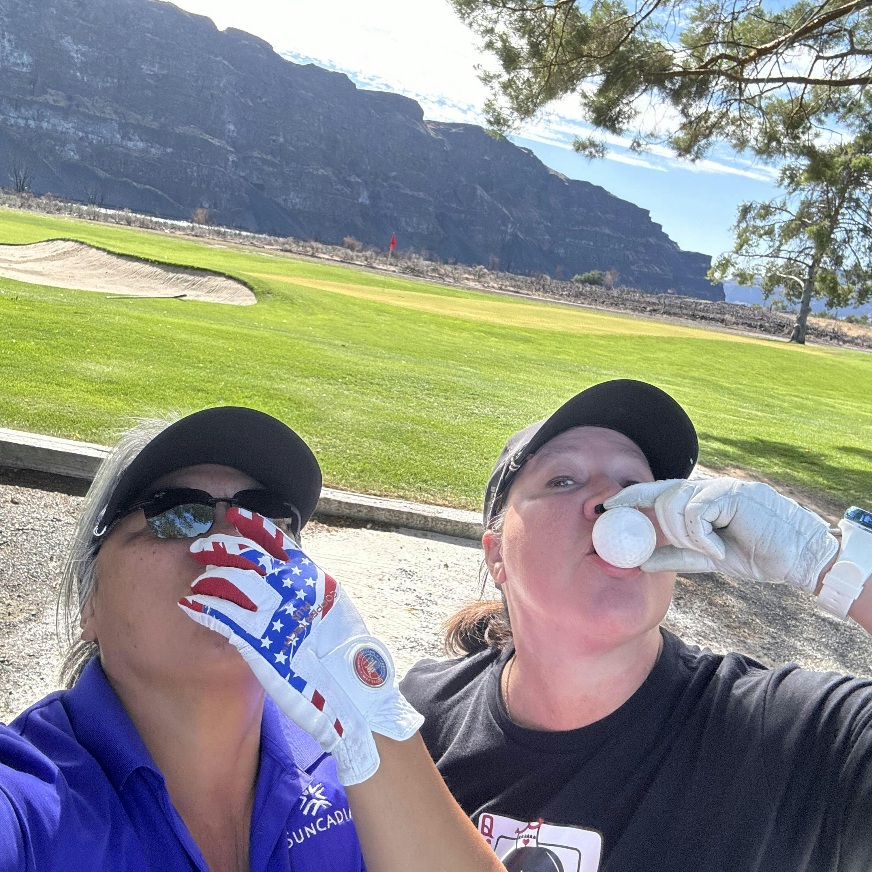 Golf Shot Glass Set Fun Drink Sport Shots for Golf Lovers & Parties 3pc/box