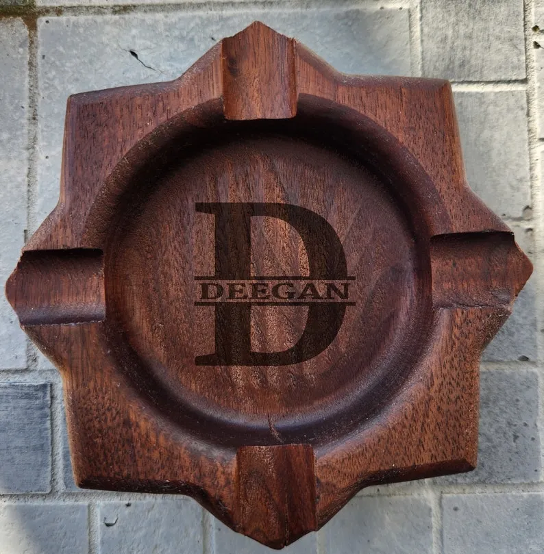 Personalised with Name or Initial Retro-Style Wooden Ashtray Man Cave or Bar Lounge Essential - MyhawaiianshirtsUK