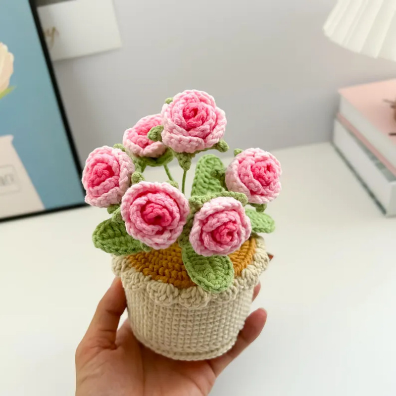 Rose En Pot Crochetée À La Main, Fleur En Laine, Cadeau Pour La Décoration Intérieure