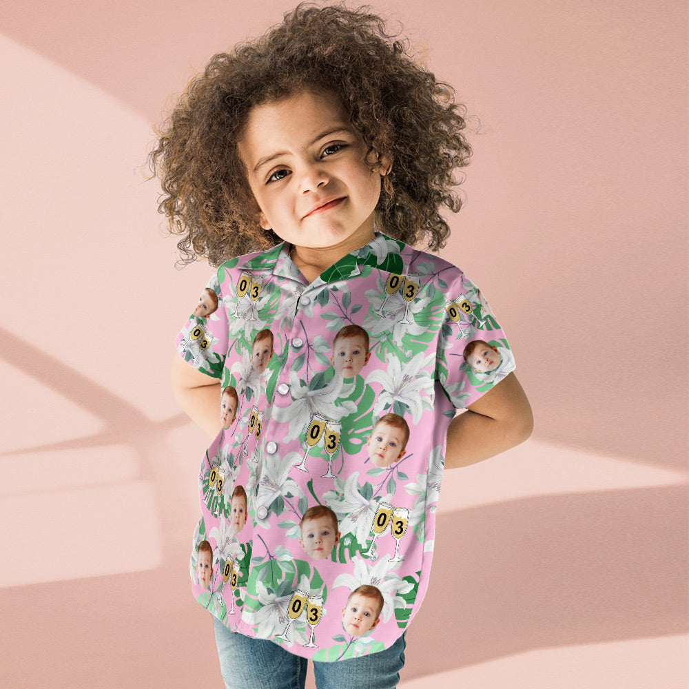 Hawaiihemd mit Gesicht Benutzerdefinierte Kindergesicht-hawaii-shirt-nummer Im Weinglas, Rosa Und Grüne Ärmel, Gesicht-hawaii-shirt-geburtstagsgeschenk-MyHawaiianShirtsDE