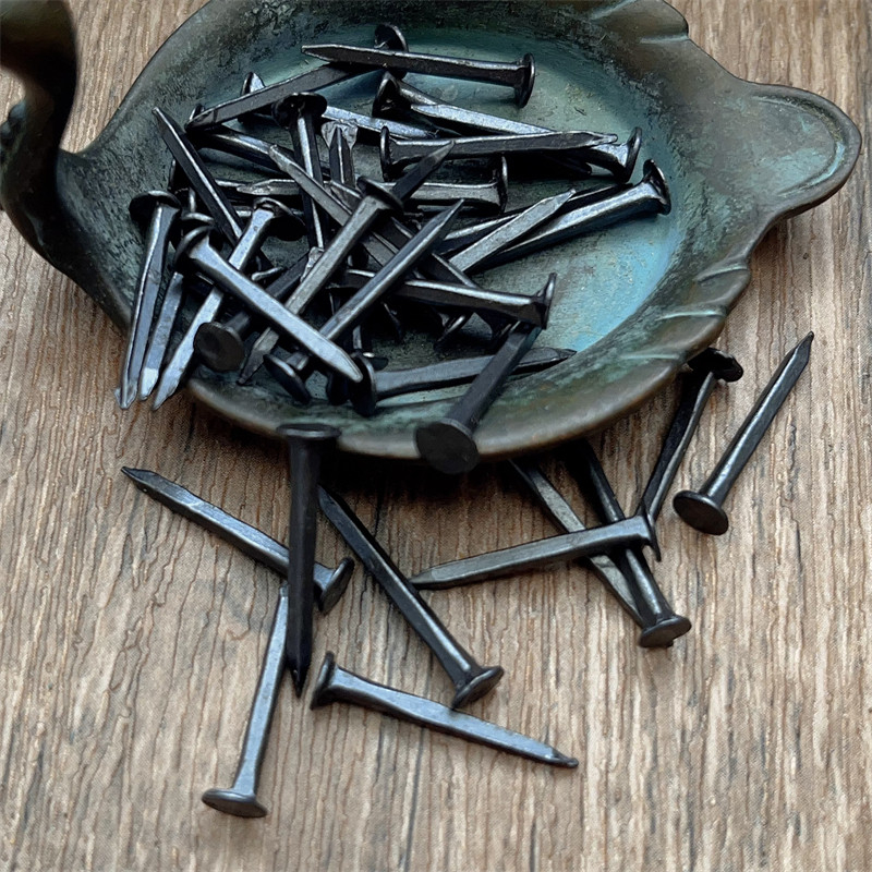 4pcs Vintage-style nail Scrapbooking metal materials